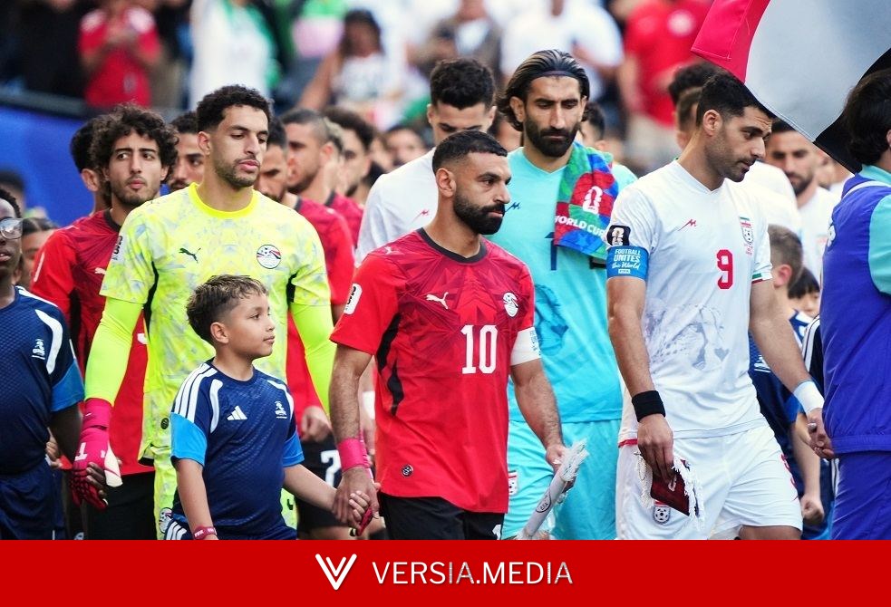 لخلافة رياض محرز.. هل وافق محمد صلاح على عرض الأهلي السعودي؟
